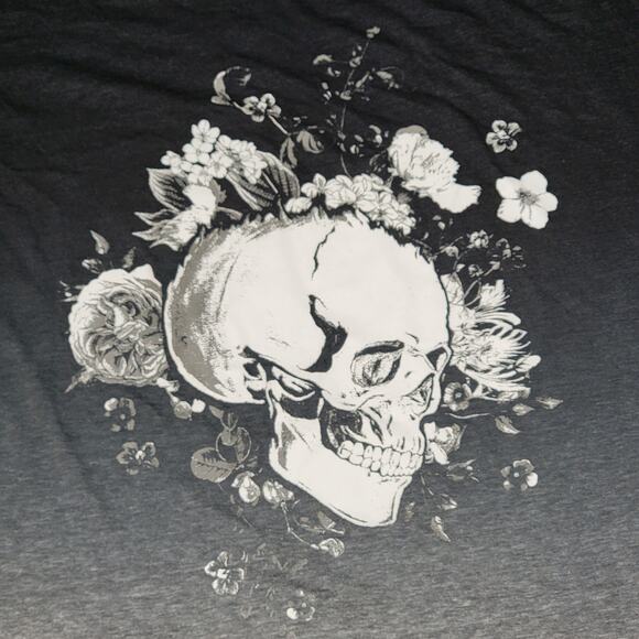 Torrid Classic Fit Black Fade Blouse w/ Floral Skull - Size 4 - Picture 2 of 5